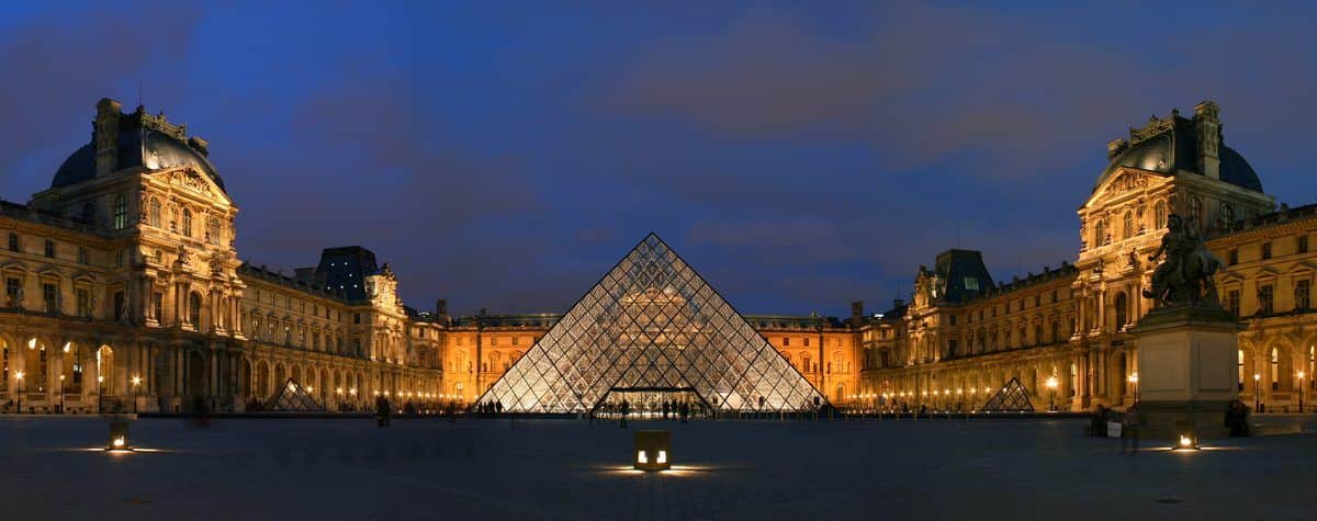 Der Louvre in Paris, der dienstags geschlossen ist